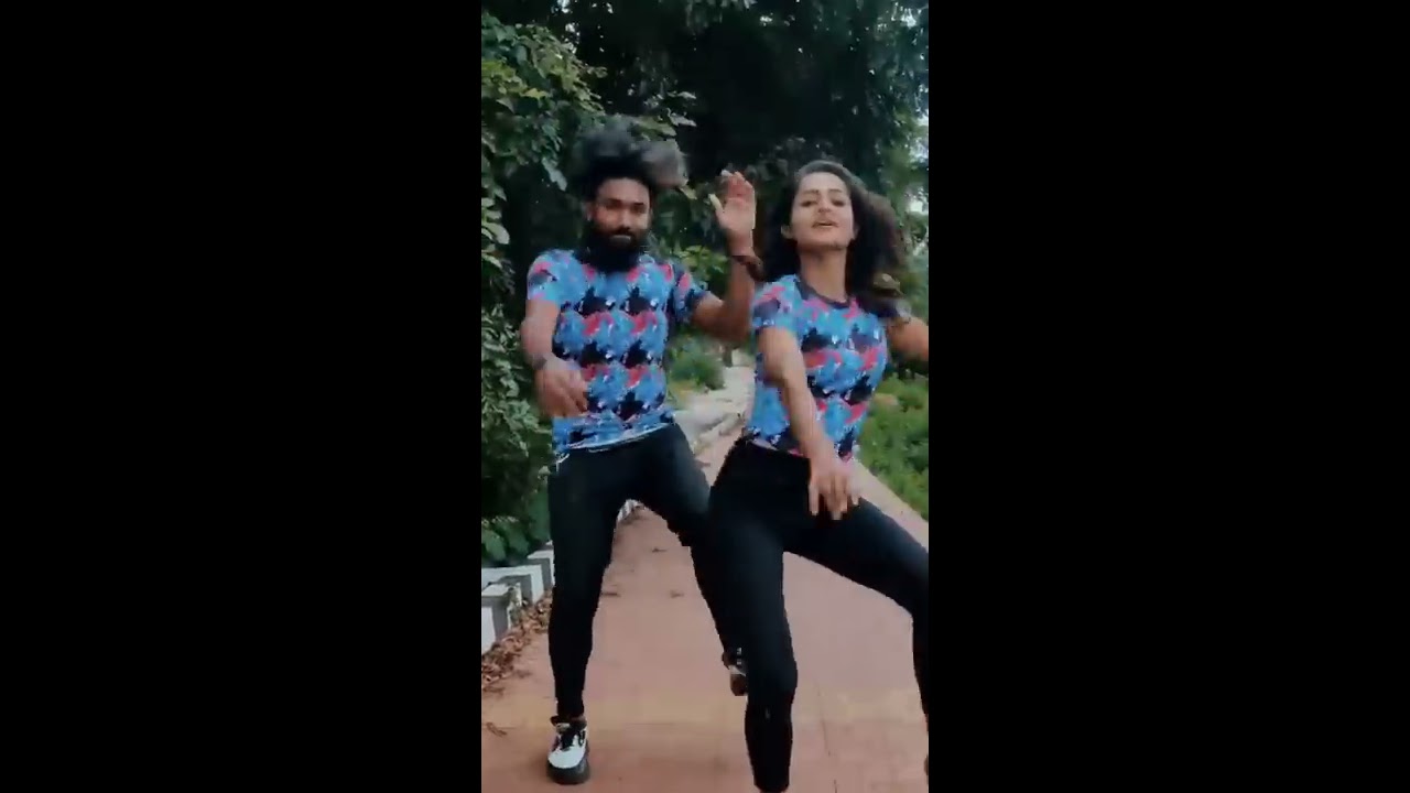 Trending🔥🔥 #viral #trending #romantic #diyafavas #reels #shorts #shortsvideo #instagram #dance