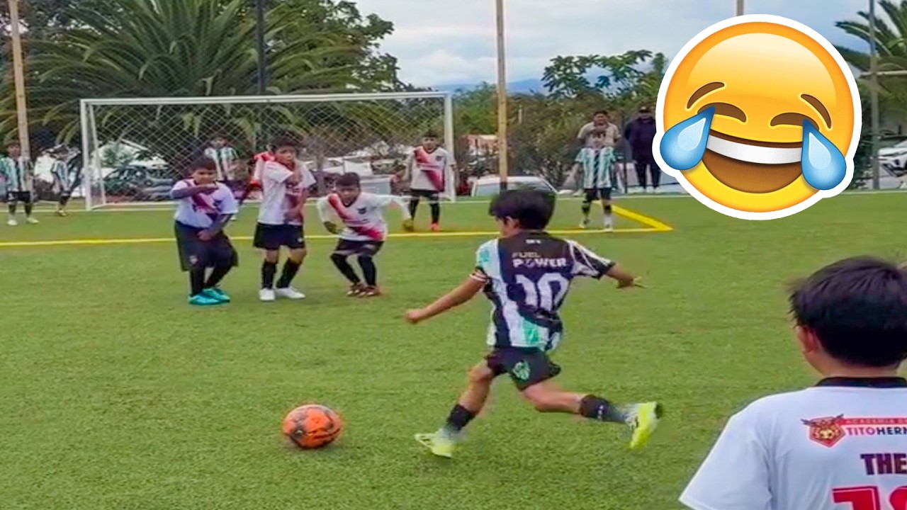 FUNNY FOOTBALL FAILS, SKILLS, u0026 GOALS #29