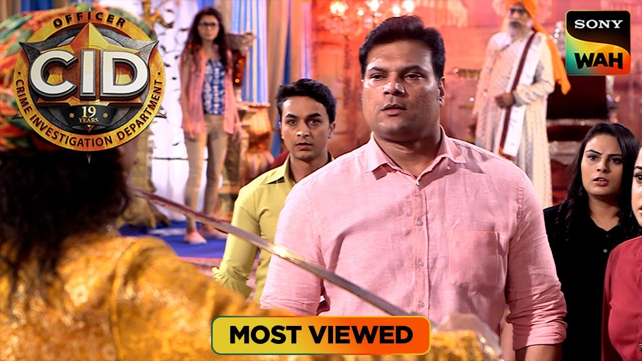 Abhijeet ने की Daya पर Sword से Attack करने की कोशिश | CID | सी.आई.डी. | Most Viewed